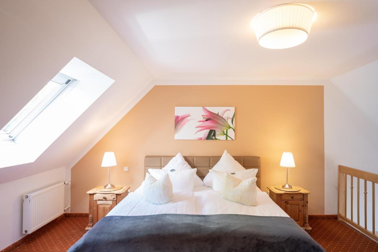 לישן Seehotel Lindenhof מראה חיצוני תמונה