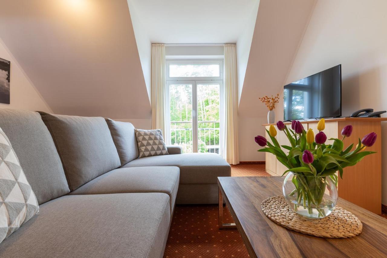 לישן Seehotel Lindenhof מראה חיצוני תמונה