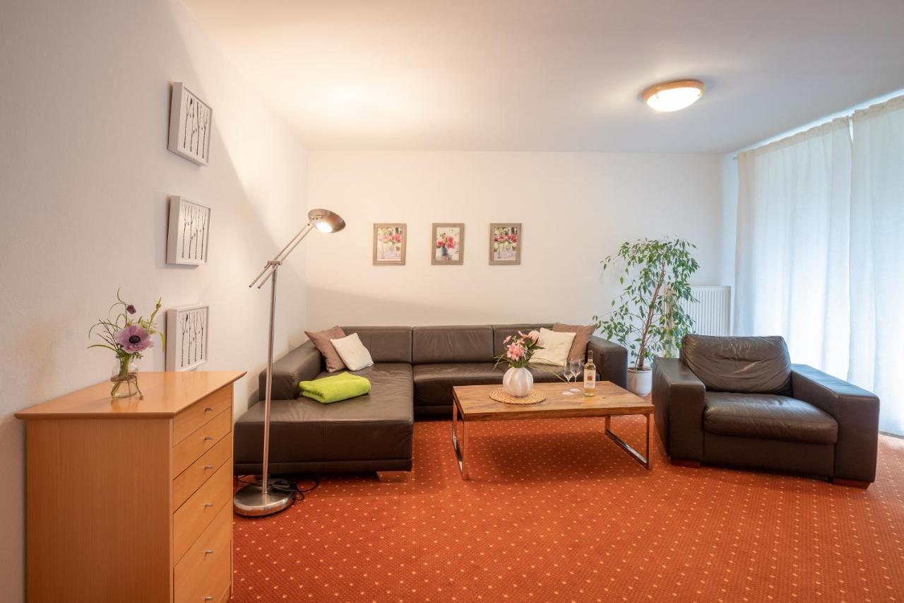 לישן Seehotel Lindenhof מראה חיצוני תמונה