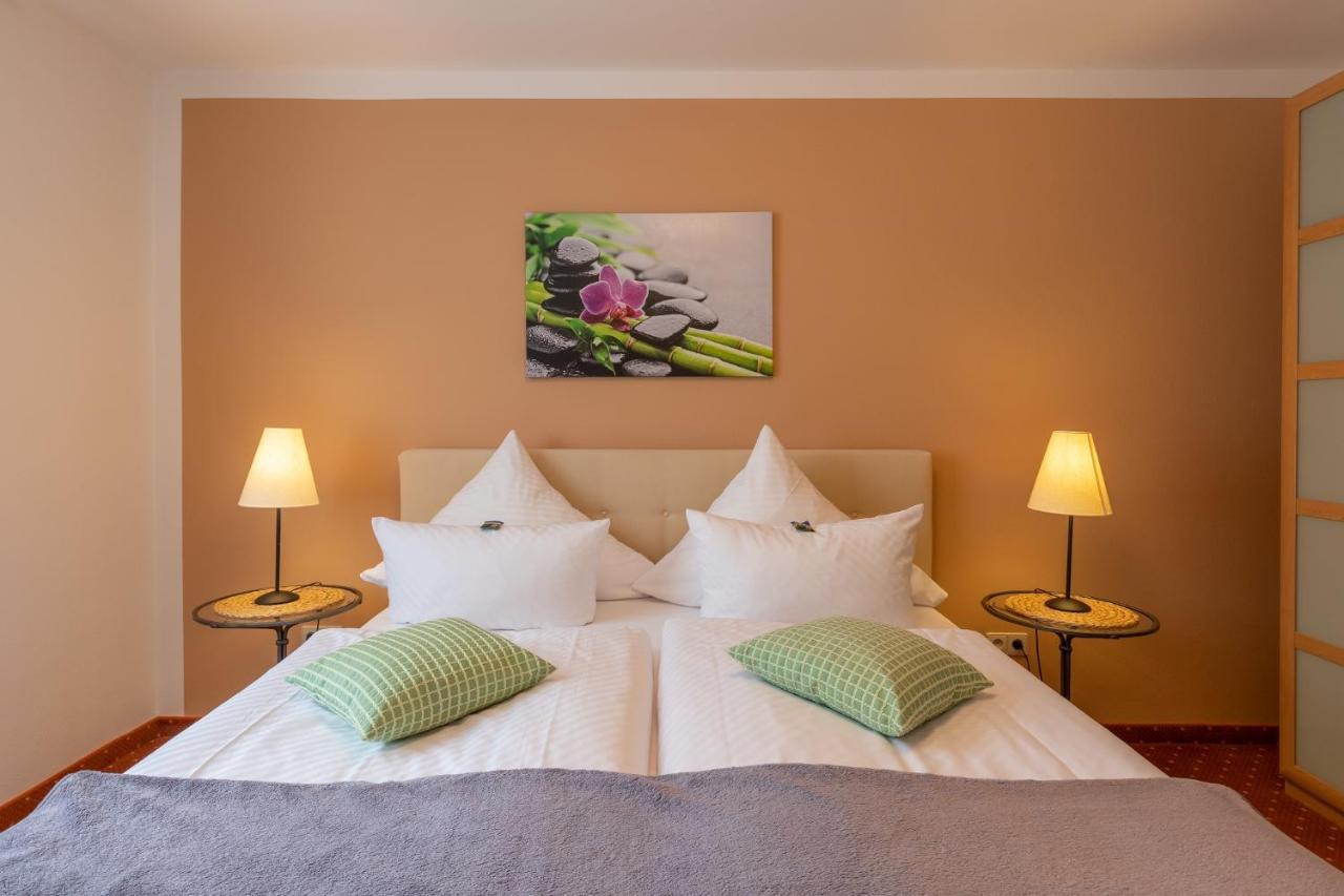 לישן Seehotel Lindenhof מראה חיצוני תמונה