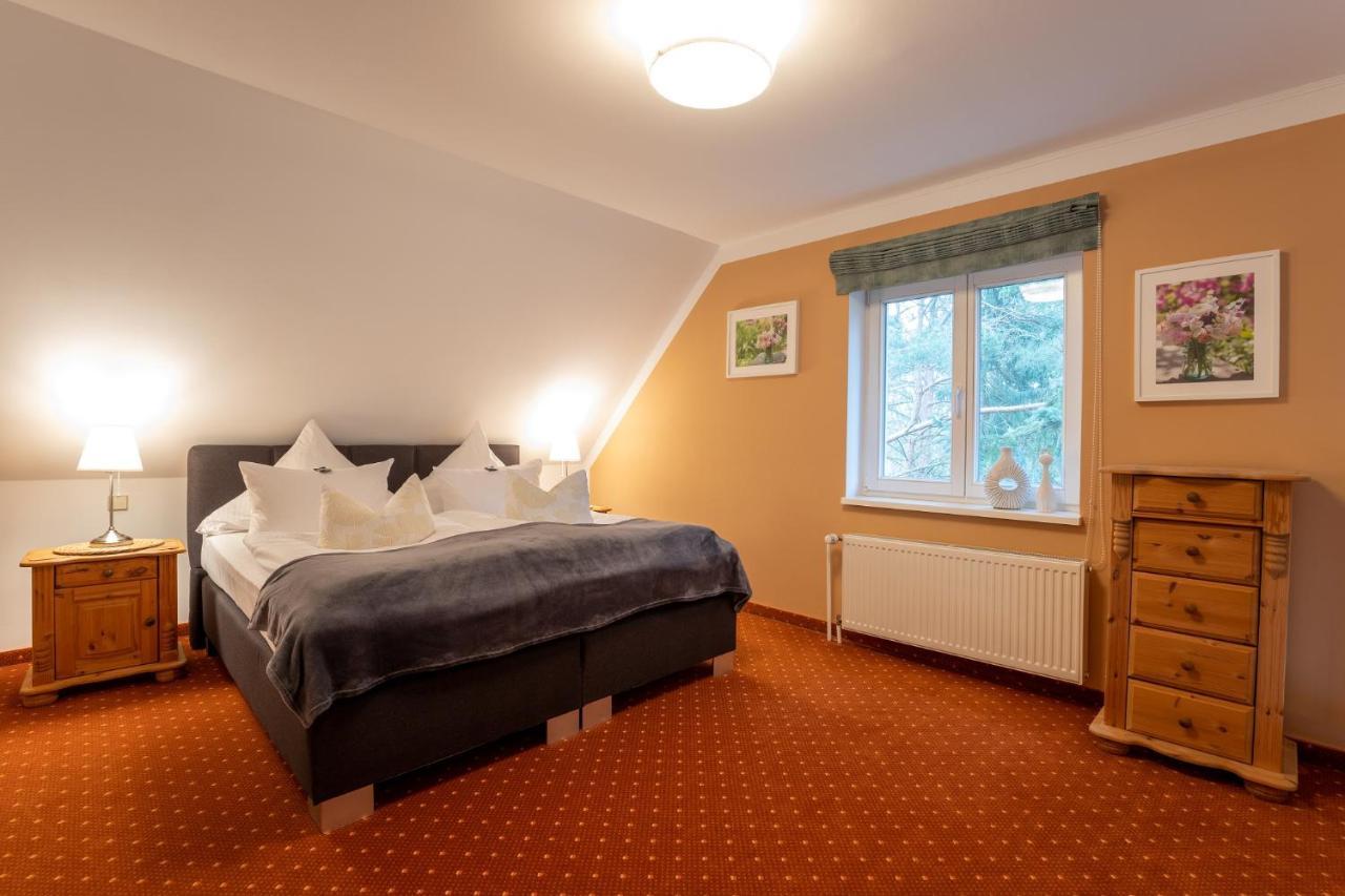 לישן Seehotel Lindenhof מראה חיצוני תמונה