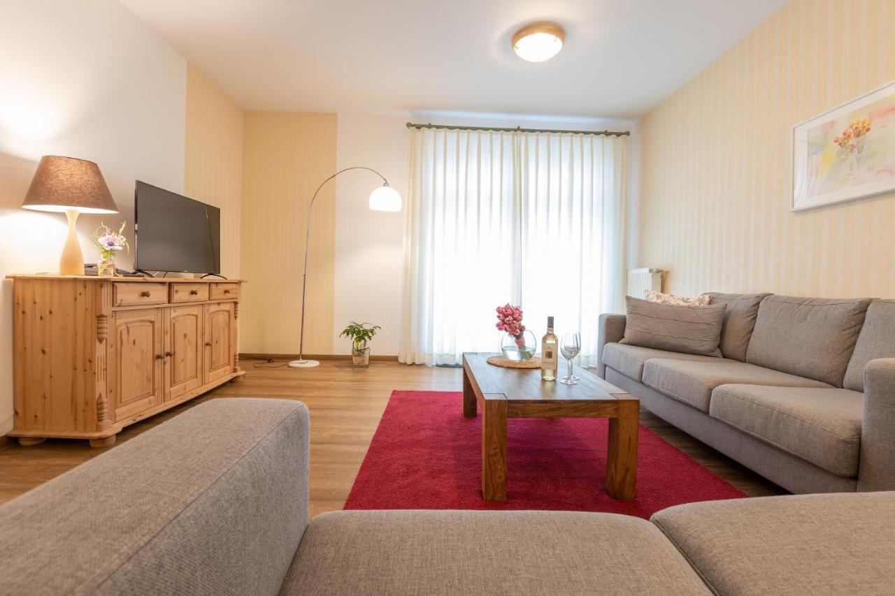 לישן Seehotel Lindenhof מראה חיצוני תמונה